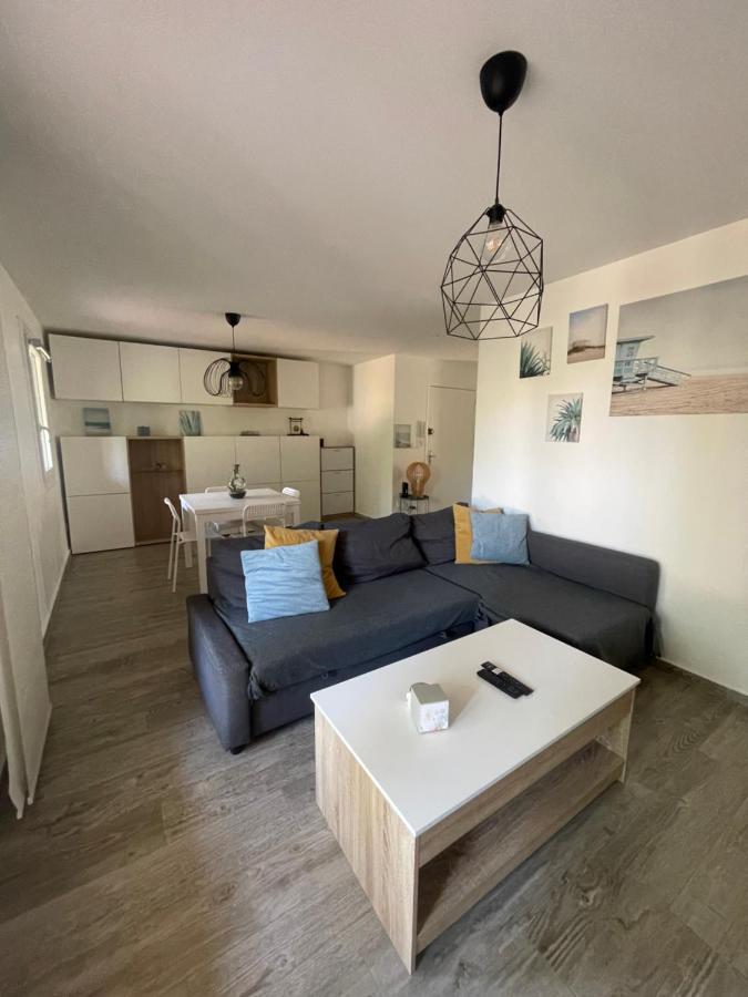 Appartement Proche Mer Avec Terrasse Et Jardin Privatif Hyères Zewnętrze zdjęcie