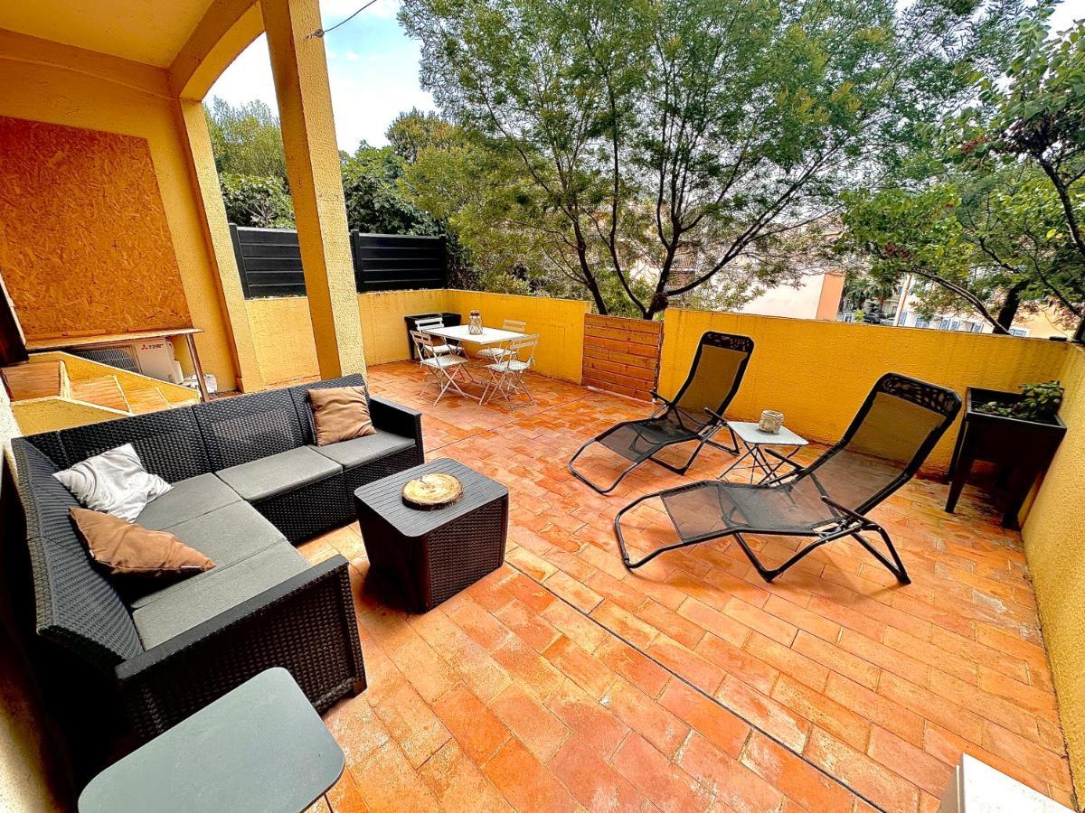 Appartement Proche Mer Avec Terrasse Et Jardin Privatif Hyères Zewnętrze zdjęcie