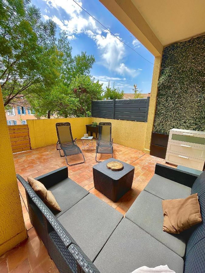 Appartement Proche Mer Avec Terrasse Et Jardin Privatif Hyères Zewnętrze zdjęcie